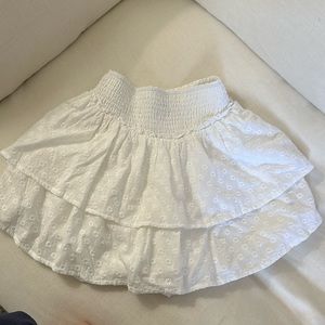 Hollister HIGH-RISE EMBROIDERED TIERED SKORT